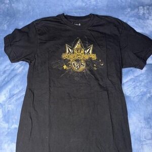 Early 2000s volcom t shirt men size large